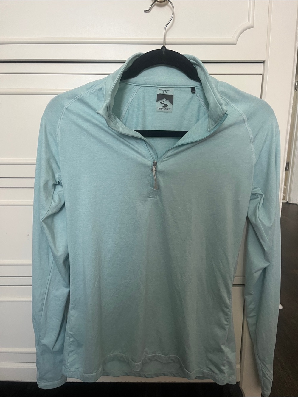 Storm Creek Women's Light Blue Quarter-Zip Pullover Jacket